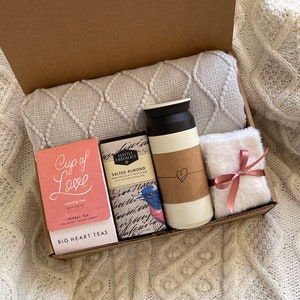 Cup of Love | Comforting Gift Box with Blanket for Women, Gift Set for Him, Hygge Gift, Thinking of you care package, Birthday gifts for her