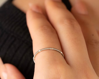 E-Gitarren Ring: Argentium Silber Glimmer, Handgemacht