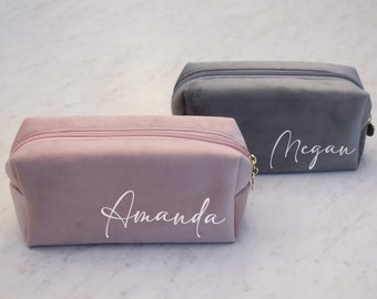 Bridesmaid Gifts Makeup Bag Personalized Gift for Her Bridesmaid Proposal Gift Cosmetic Bag Bachelorette Gift Bride Squad Party Favours