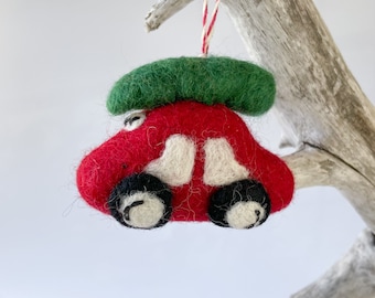 Car with Christmas Tree. Wool Needle Felted Ornament.