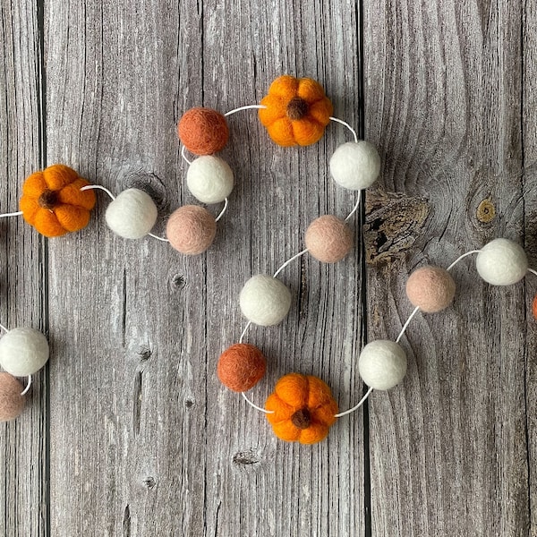 FALL Decor. Pom Poms Garland. Pumpkin Decor. Pumpkin Garland. Felt Pompom Garland