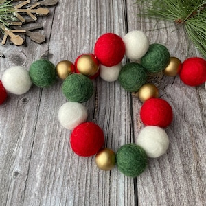 Christmas Felt Garland. Christmas Gold Garland. Felt Pom Poms Garland.Felt Balls Garland. Felt Pompom Garland