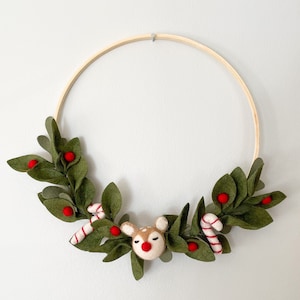 Christmas Decor. Felt Wreath.Christmas Felt Wreath. Winter Wreath. Felt Holiday Wreath. Christmas leaves Wreath