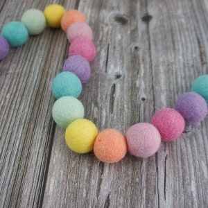 Rainbow Garland. Boho Decor. Felt Pom Poms Garland.Felt Balls Garland. Felt Pompom Garland