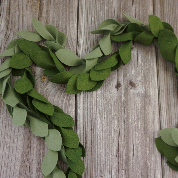 Greenery Garland. Leaf Garland. Magnolia Leaf Garland. Eucalipqus Leaf Garland. Farmhouse Decor. Farmhouse Garland. Summer Garland