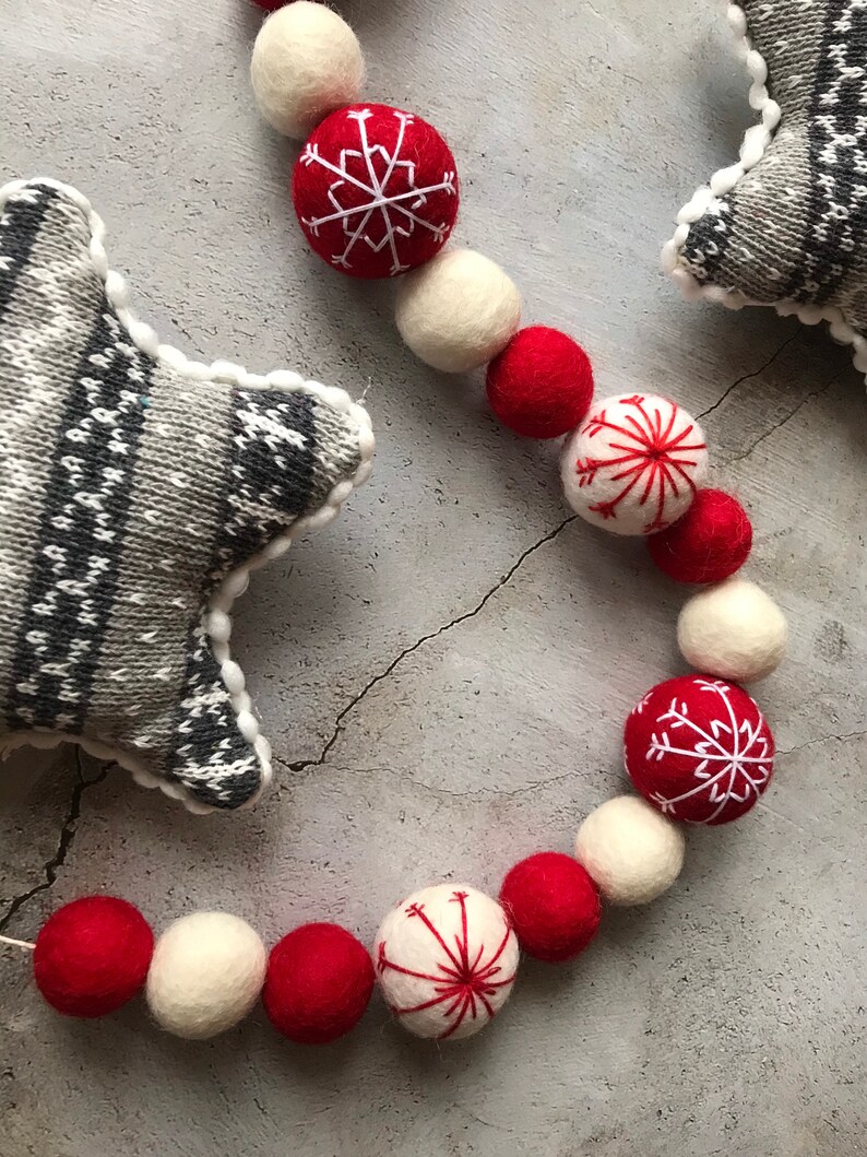 SALE CLEARANCE. Christmas Felt Garland. Christmas Garland. | Etsy