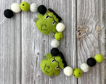 HALLOWEEN DECOR. Halloween Frankenstein Garland. Pom Poms Garland. Frankenstein Garland. Fall Decor. Autumn Decor