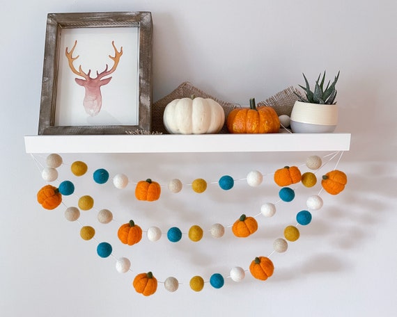 24 PC Pumpkin Pom-Poms