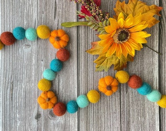 FALL Decor. Pom Poms Garland. Pumpkin Decor. Pumpkin Garland. Felt Pompom Garland