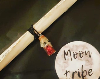 Witch starter kit, witch gift box, pagan wiccan gift or travelling altar. For new witch/baby witch. Candles, gems/crystals, herbs, flowers