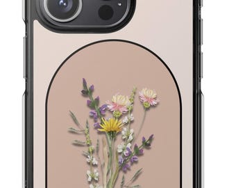 Puede incluir: Una funda transparente para teléfono con un borde negro y un diseño floral. El diseño presenta un ramo de flores prensadas en un arco de color melocotón.