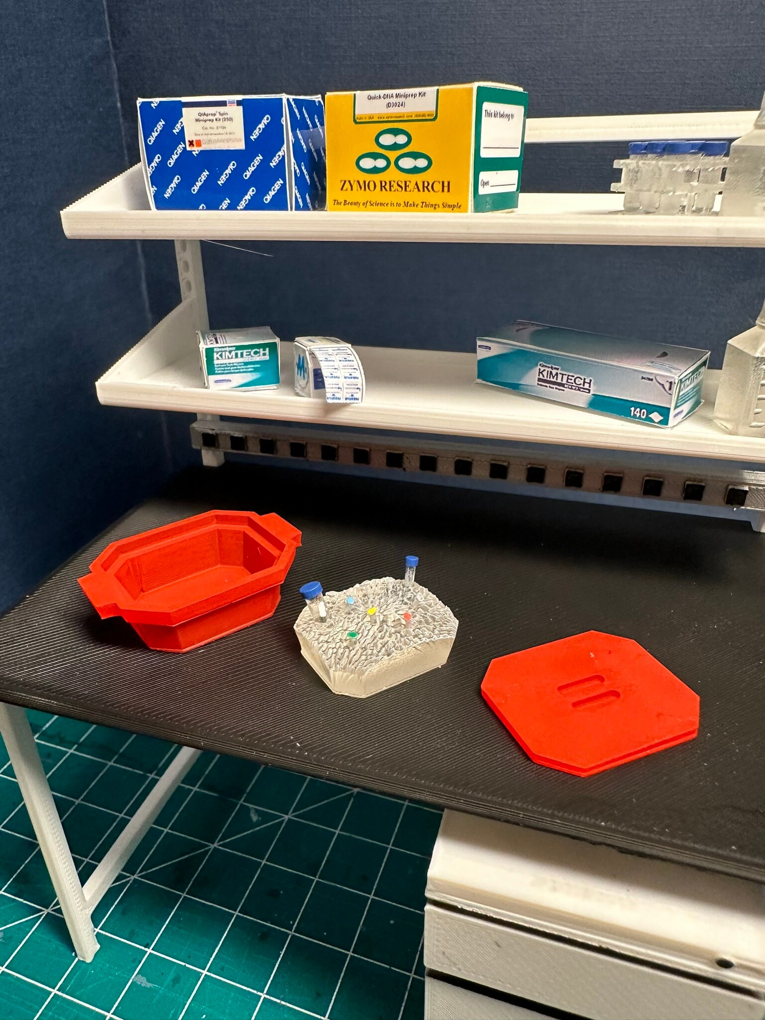 1/12 Scale, yet Another Set of Miniature Biology Lab Supplies for ...