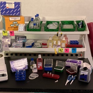 Over 30 1/12 Scale Molecular Biology Lab Items STLs for 3D Printing and Decals (files only) - Now includes flasks, lab bench and lab stool!