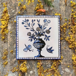 Handpainted flowers decorative tile,traditional Portuguese tiles,gift for her and him,portuguese tile art,ceramic tile,blue and white tile
