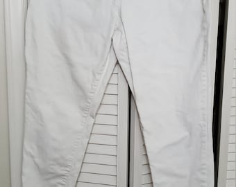 White Skinny Jeans by Bandolino