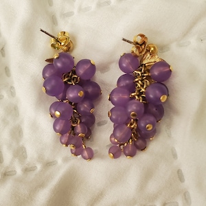 Vintage Purple and Gold Grape Dangle Pierced Earrings