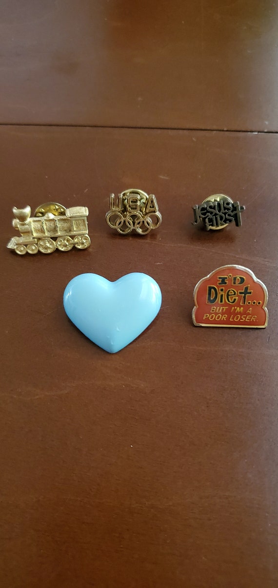 5 Piece Collection Of Vintage Pins