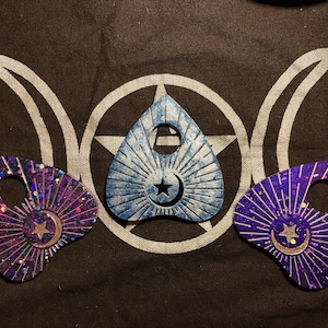 Resin Ouija Planchette’s (cool tones)