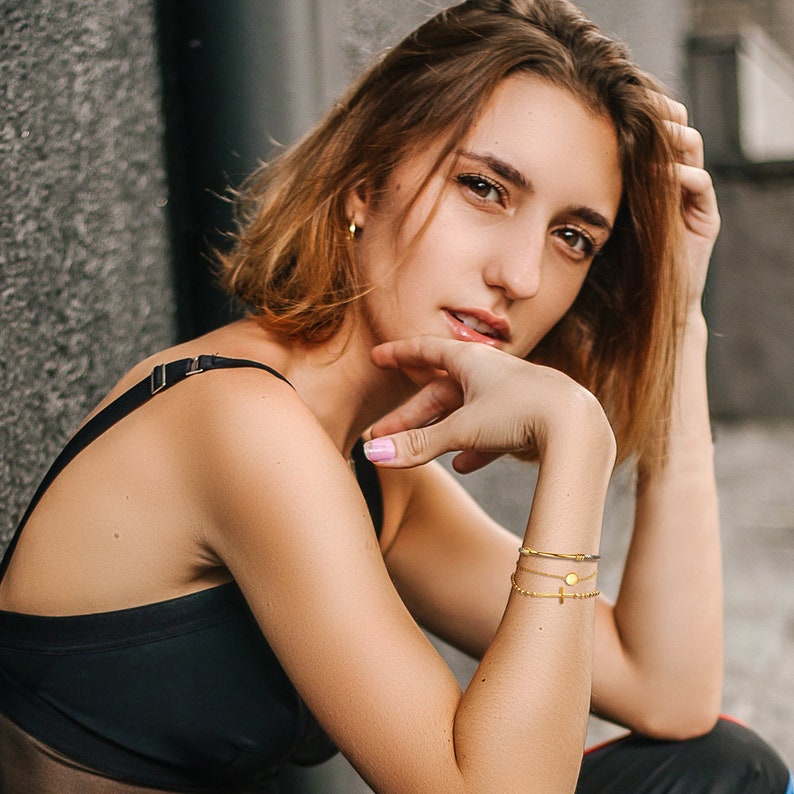 Tiny Disc Bracelet Ideal Gift for Her Gold Bracelet Charm Bracelet Silver Bracelet Smooth Disc Bracelet Gold filled Bracelet