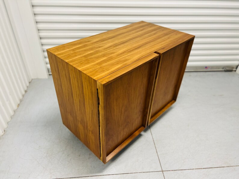 Vintage Mid-century Modern Walnut Cabinet - Etsy