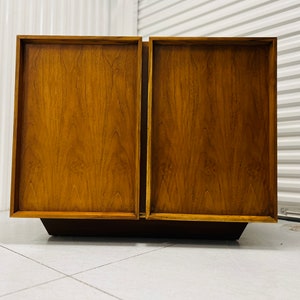 Vintage Mid-century Modern Walnut Cabinet - Etsy