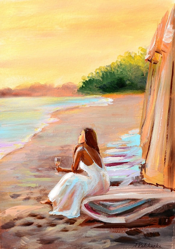ビーチにいる女性、海の夕日の夕日の風景、白いドレスを着た女の子、海