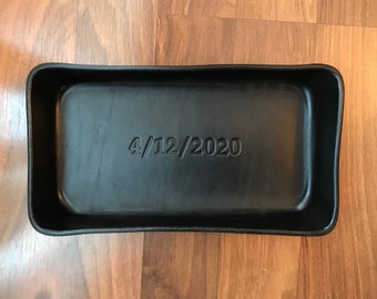 Leather Valet Tray, Leather, Leather Catchall Tray, 8 Tray Sizes Available, Leather Tray for Men, Groomsmen Gift, Monogrammed Leather Tray.