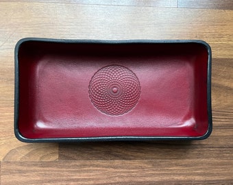 Leather Valet Tray, 9 Sizes Available, Leather Tray for Men, Leather  Catchall Tray, Groomsmen Gift. Desk Tray, Personalization Available.