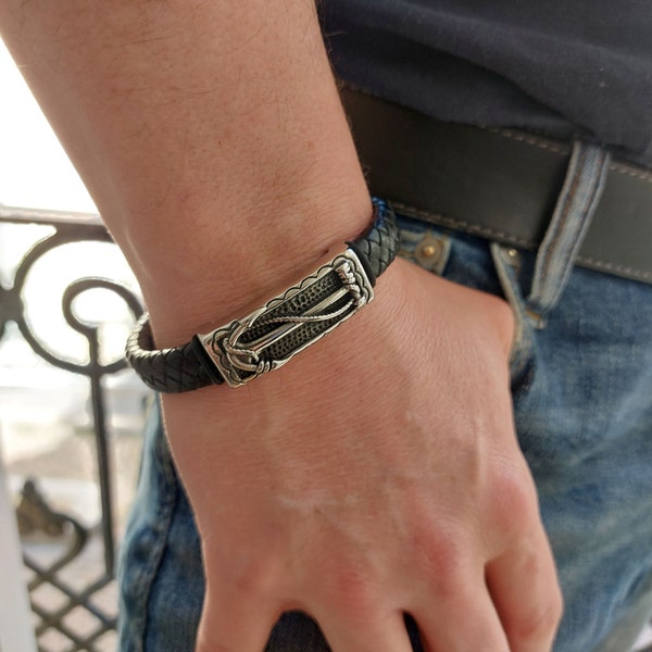 Bracelet en cuir tressé avec ancre en acier inoxydable 316l