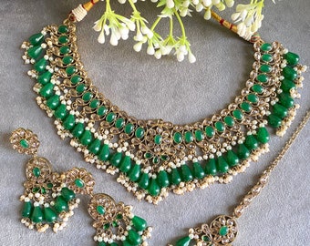 Asian Green Kundan Necklace Set | Indian Pakistani Jewellery Set | Green Tikka Necklace and Earrings Set | Traditional Indian Jewellery Set