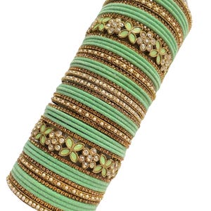 Set groene traditionele Indiase bruidsmeisjesarmbanden | Desi groene kundan-armbanden | Aziatische Pakistaanse gouden armbanden