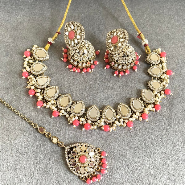 Asian Indian Simple Necklace Ser | Indian Necklace Set | Pakistani Wedding Jewellery | Kundan Tikka Earrings and Necklace Set | Desi Wedding