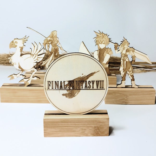 Statuette en bois Final Fantasy VII - Cadeau de pendaison de crémaillère - Geek - Personnalisation gratuite - Fait main - Décoration d'intérieur - Jeu - Figurine - Objets de collection