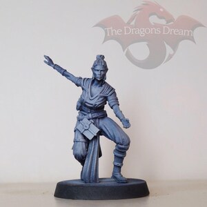 Water Sorceress - Dungeons & Dragons, 5e, Pathfinder, Frostgrave - Miniature
