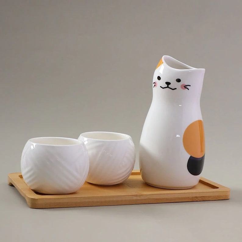 Vintage Sake Set Japanese Style Hand-Painted Ceramic Sake Cup, Sake Bottle, Ceramic Sake Bottle, Handmade Sake Set