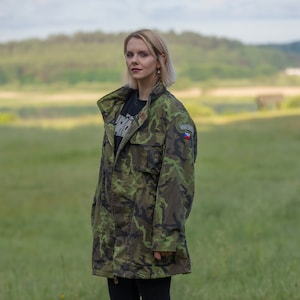 Czech Army Parka Woodland Vz95 Issued Cotton Military Coat with Hood