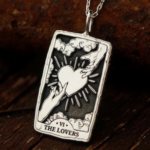 Collar de tarot de los amantes en plata de ley 925, colgante de tarot gótico, joyería simbólica romántica, collar de tarjeta de los amantes, regalo único para parejas