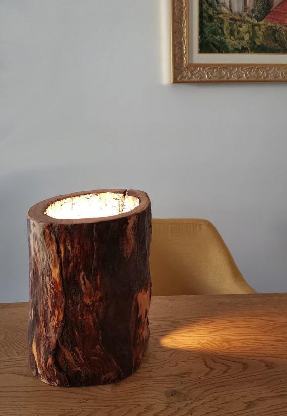 Lampada in legno a tronco da tavolo in stile rustico, lampada a cilindro,  lampada di quercia -  Italia