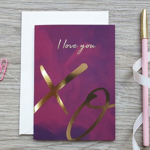 Biglietto d'auguri di lusso "Ti amo XO", stampato in lamina viola/oro / Biglietti per San Valentino e anniversario / Biglietti d'amore