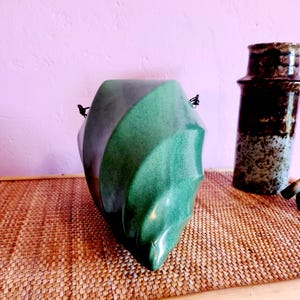 Snail-shaped hanging flower pot ceramic vintage