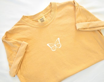 Butterfly Minimalist Comfort Colors Unisex Short Sleeve T-shirt