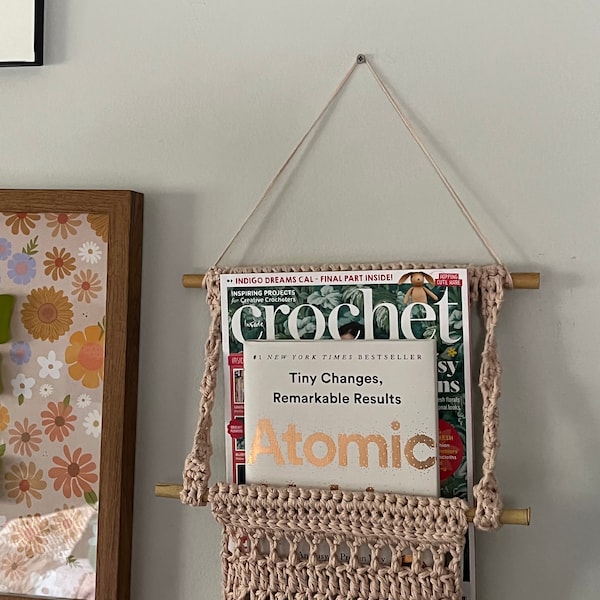 Crochet Book Hanging, Crochet Wall Hanging, Boho Home Decor, Wall Basket, Mail Holder, Magazine Holder, Crochet Tapestry, Macrame Home Decor