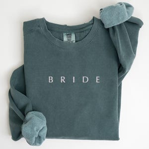 EMBROIDERED Bride Sweatshirt, Comfort Colors® For New Bride, Minimalist Bride Crewneck Shirt, Engagement Gift, Future Mrs Bridal Shower Gift