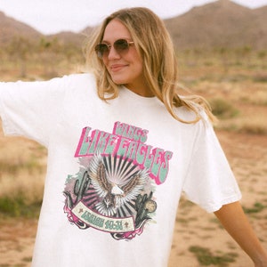 Wings Like Eagles Shirt, Comfort Colors Christian TShirt, Isaiah 40:31 Bible Verse Crewneck, Christianity, Retro Style Christian Boho Shirts