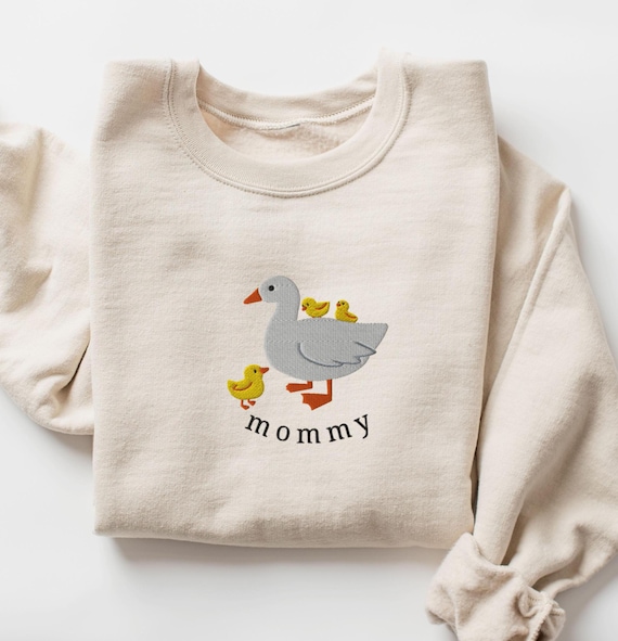 EMBROIDERED Mommy Duck Sweatshirt, Cute Mother Goose Shirt, Mom with Baby Ducklings, Cute Mama Sweater, Mothers Day Gift, Custom Embroidery