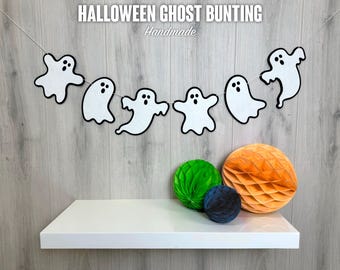 Banderole fantôme d'Halloween | Guirlande de fête fantasmagorique faite main | Fantôme en feutre | Blanc et noir | Longueur personnalisée