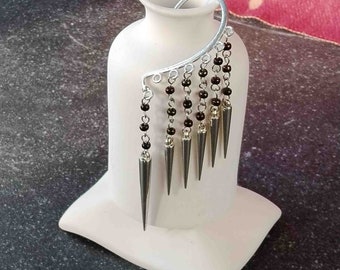 Ear Cuff con cuentas de colores, joya llamativa para festivales, ideal para envolver las orejas. Sin perforaciones.