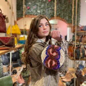 Borsa grande in pelle di pitone marrone e beige