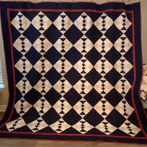 Quilts Made to Order, Custom Made Quilt, Personalized Quilt, Picture Quilt image 2