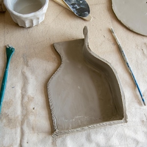 Curvy Vase From Slab Pottery - Tutorial & Templates From Start to ...